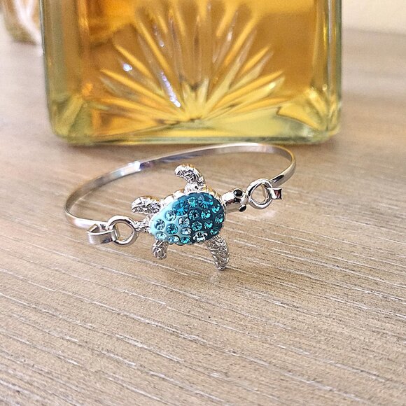 Sea Turtle Thin Wire Bangle/Hook Bracelet/Aqua Turquoise/Ocean Jewelry/NWT - Picture 8 of 9